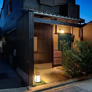 ゲストハウス Ayanishiki Shimabara-omon Residence【京都 Ayanishiki 島原大門邸】, 京都市